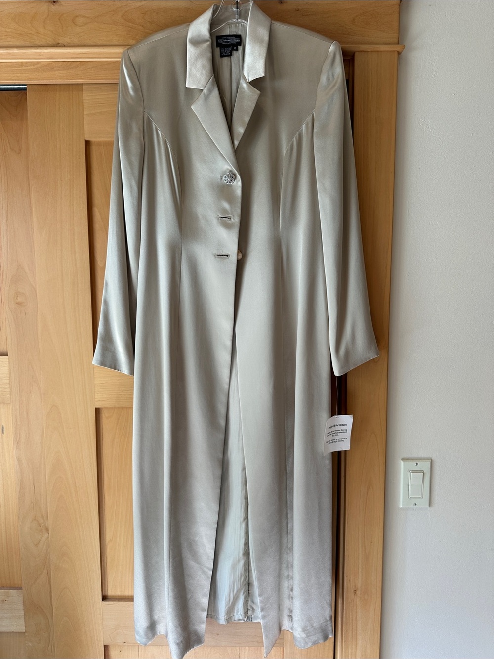 J. Peterman Long Satin Trench Coat in Pearl